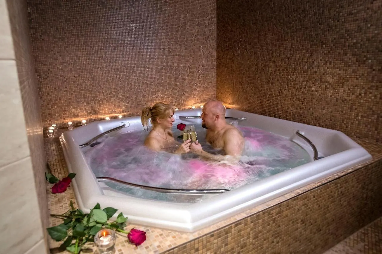 Wellness Hotel Green Paradise Pirkenhammer Czechy